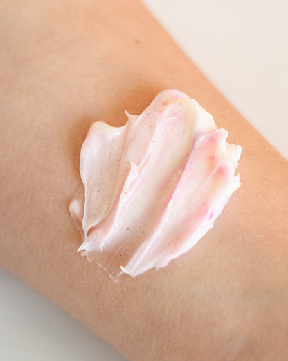 Body Butter Scent: Strawberry Creme Roll